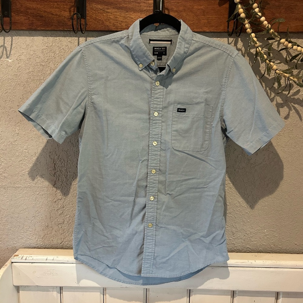 RVCA Light Blue Casual Button Down Shirt
